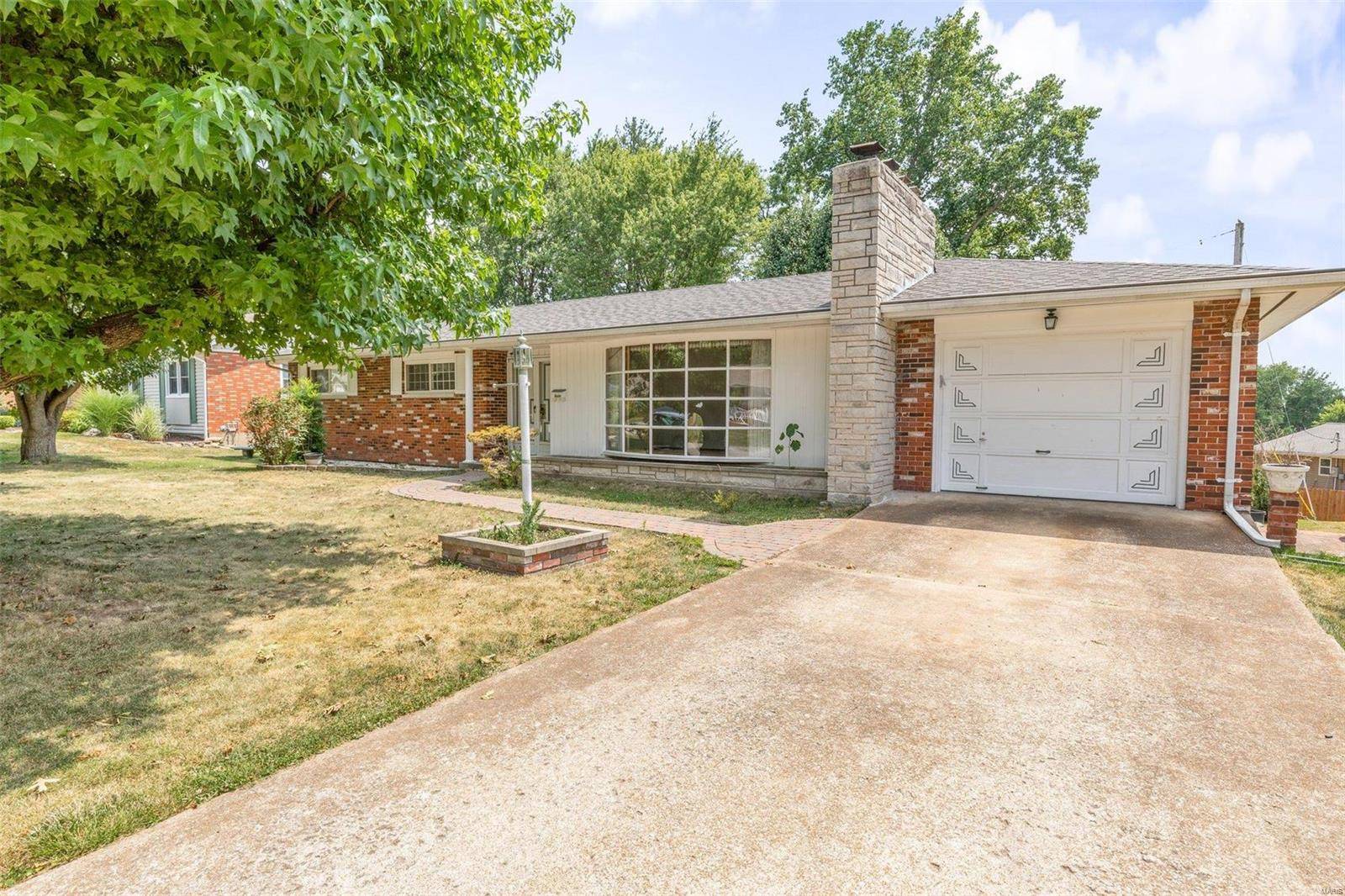 26 Neale DR, Crystal City, MO 63019