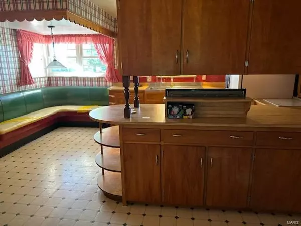 Granite City, IL 62040,1101 W Pontoon RD