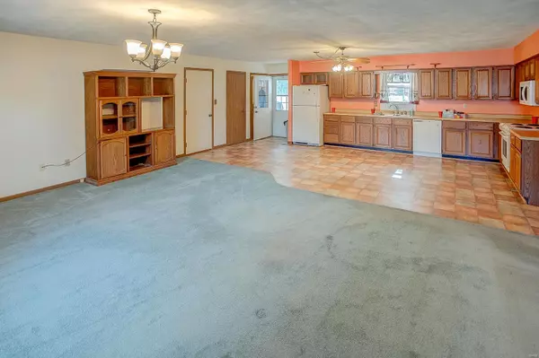 Belleville, IL 62221,510 Country Meadow LN