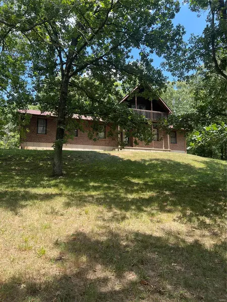4426 Dubois Creek RD, Bloomsdale, MO 63627