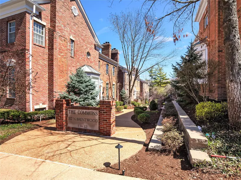 312 N Brentwood BLVD #10, Clayton, MO 63105