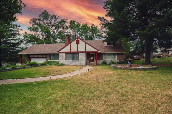 3114 Autumn Trace Drive, Maryland Heights, MO 63043