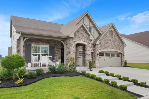 Chesterfield, MO 63005,1211 Fienup Lake DR