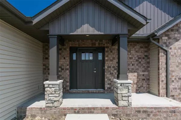 Hamel, IL 62046,529 Cimarron RD