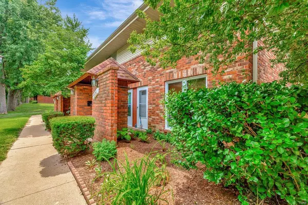 Bridgeton, MO 63044,4156 Gallatin LN #A