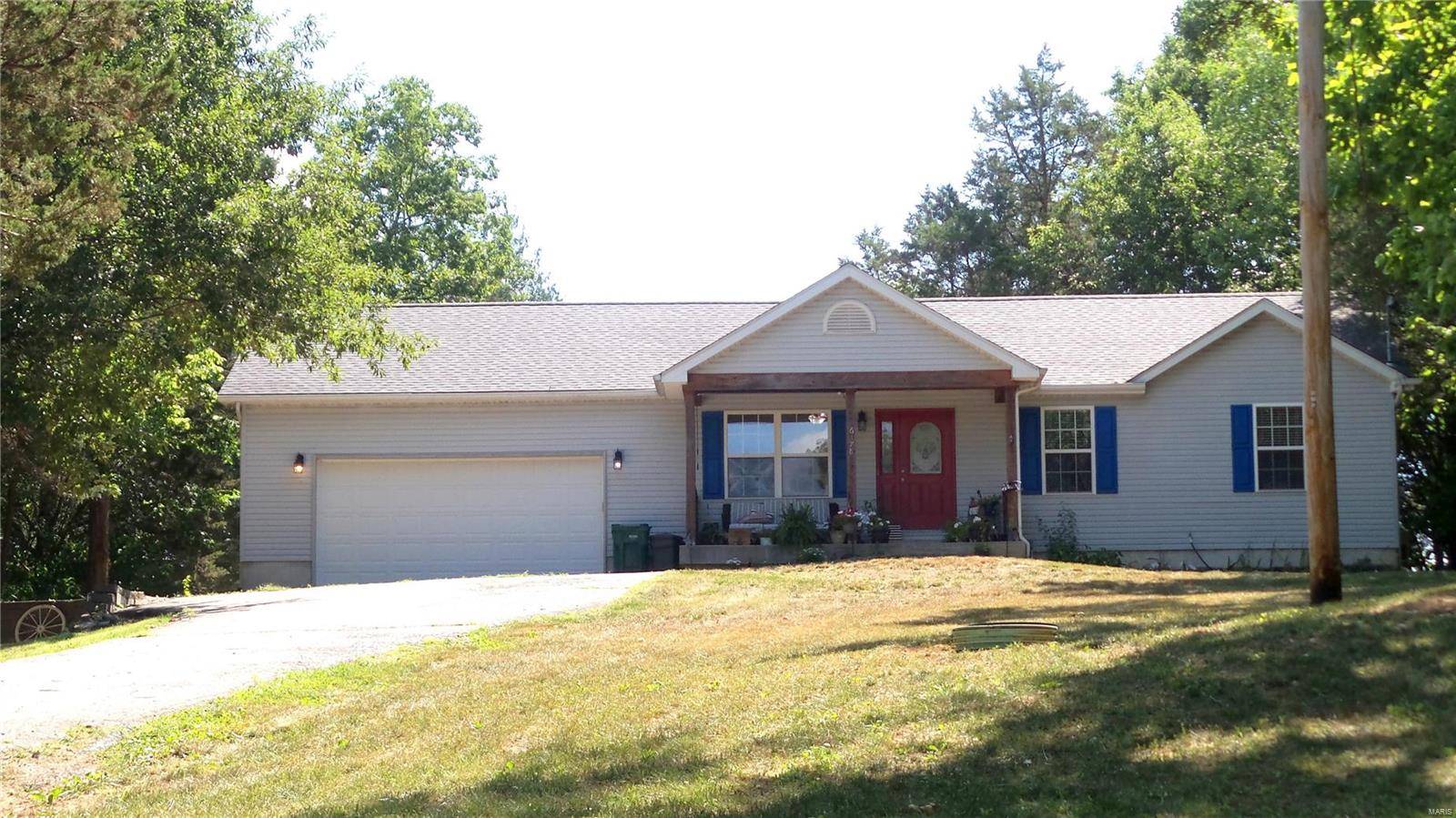 6178 S Lakeshore DR, Hillsboro, MO 63050
