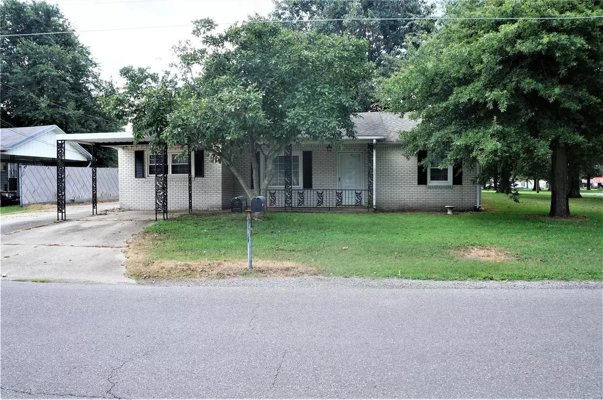 Kennett, MO 63857,2107 Carter ST