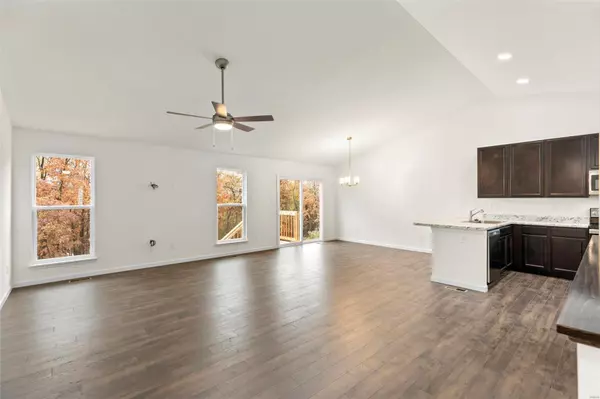 206 Liberty Valley Drive, Foristell, MO 63348