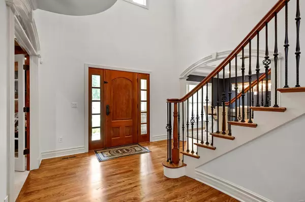 Des Peres, MO 63131,1723 Pine Hill DR