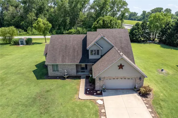 Hartford, IL 62048,112 Acorn LN