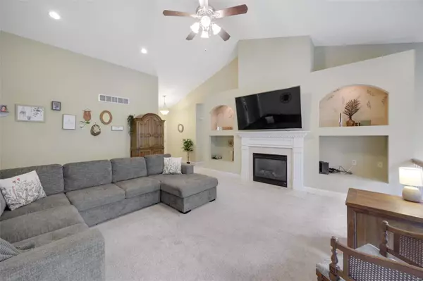 Pevely, MO 63070,15 Bordeaux CT