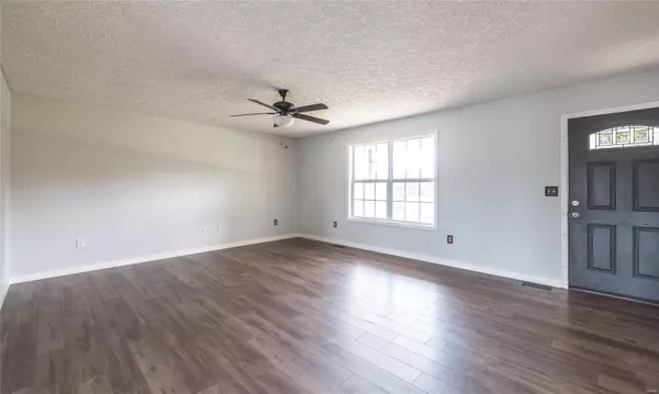 St Robert, MO 65584,13952 Tassel RD