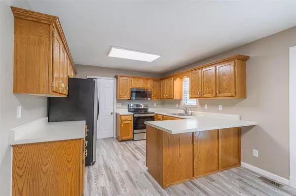 Poplar Bluff, MO 63901,5103 Crabapple LN