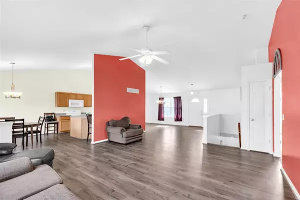 Troy, MO 63379,108 Glen Meadows DR