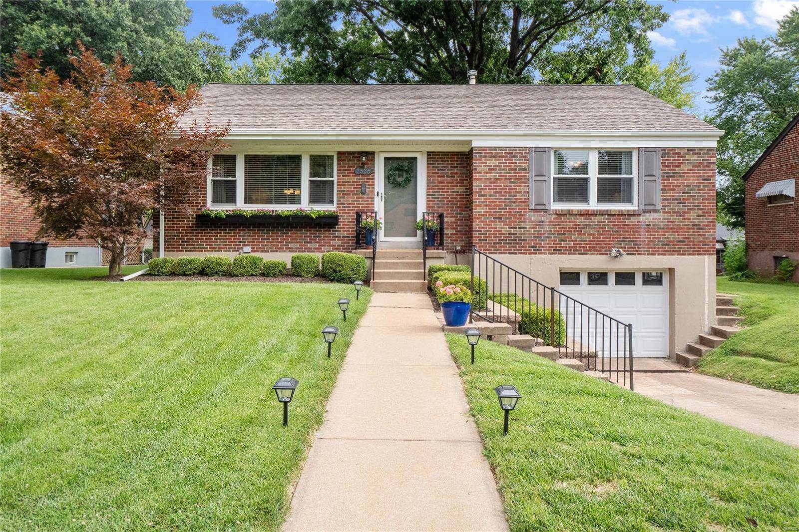 7535 Nottingham AVE, Shrewsbury, MO 63119