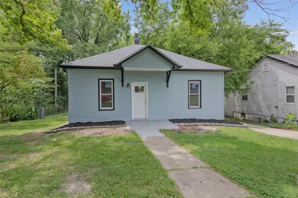 9108 Argyle AVE, St Louis, MO 63114
