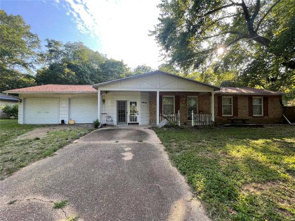 328 Michael LN, Ironton, MO 63650