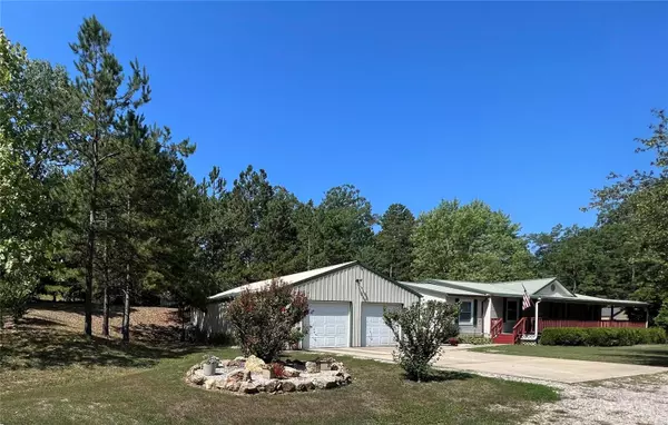 Ellsinore, MO 63937,652 Carter Rt N
