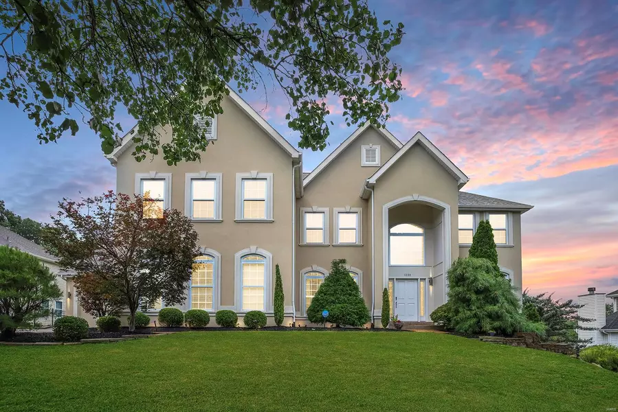 1290 Polo Lake DR, Ellisville, MO 63021