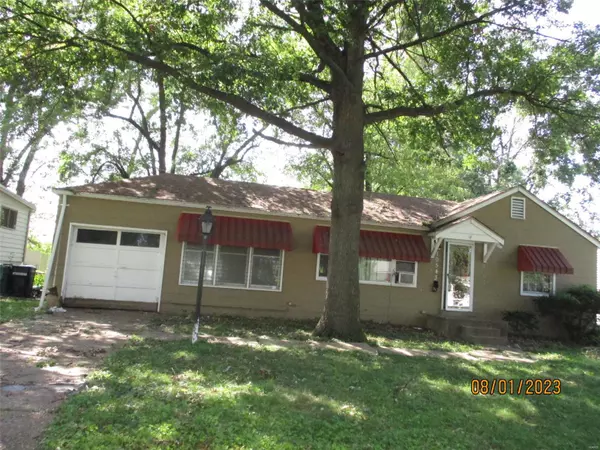 10543 Byfield DR, St Louis, MO 63137