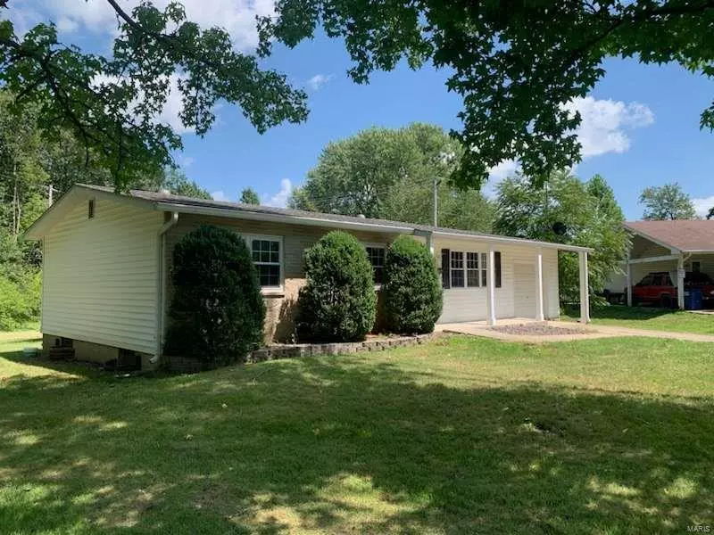 937 Vosholl AVE, Warrenton, MO 63383