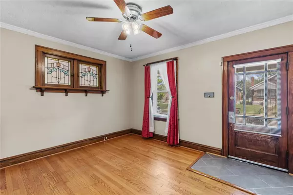 St Louis, MO 63116,4264 Gertrude AVE