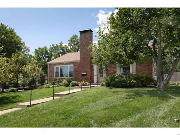 Glendale, MO 63122,1205 Nancy Jo Pl