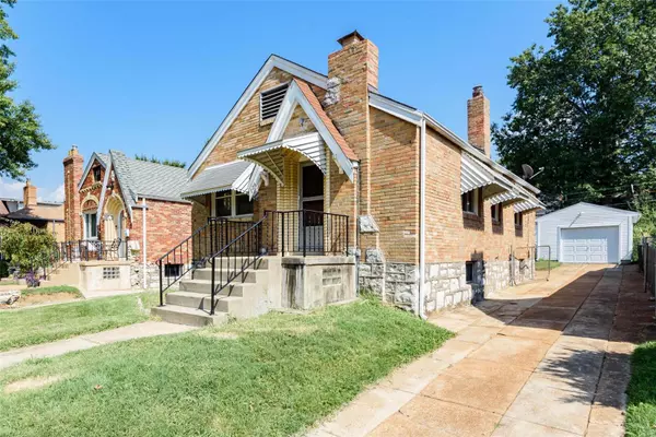 St Louis, MO 63125,726 Dallas DR