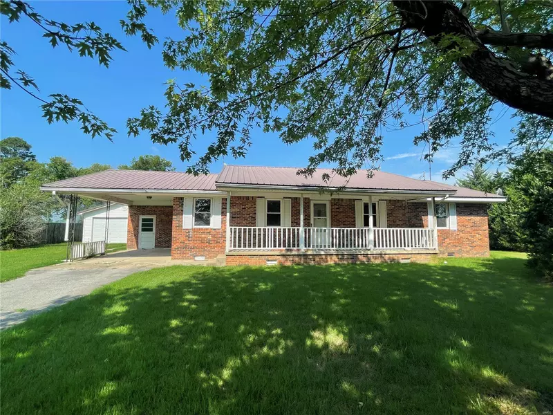 39555 County Road 227A, Campbell, MO 63933