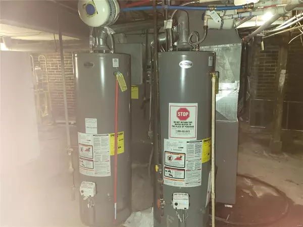 University City, MO 63130,6309 Cabanne