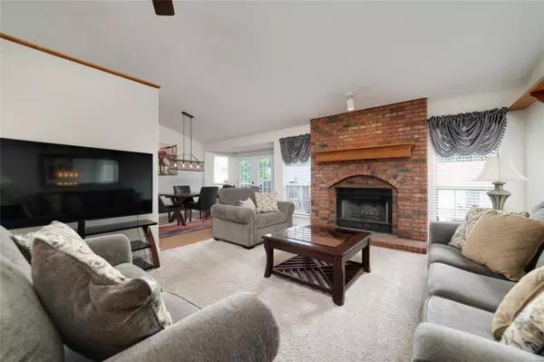 Florissant, MO 63034,3846 Secretariat DR