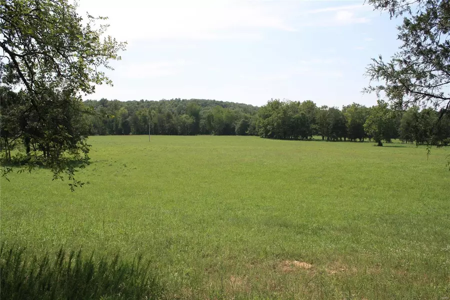 3983 Wayne 207, Silva, MO 63964