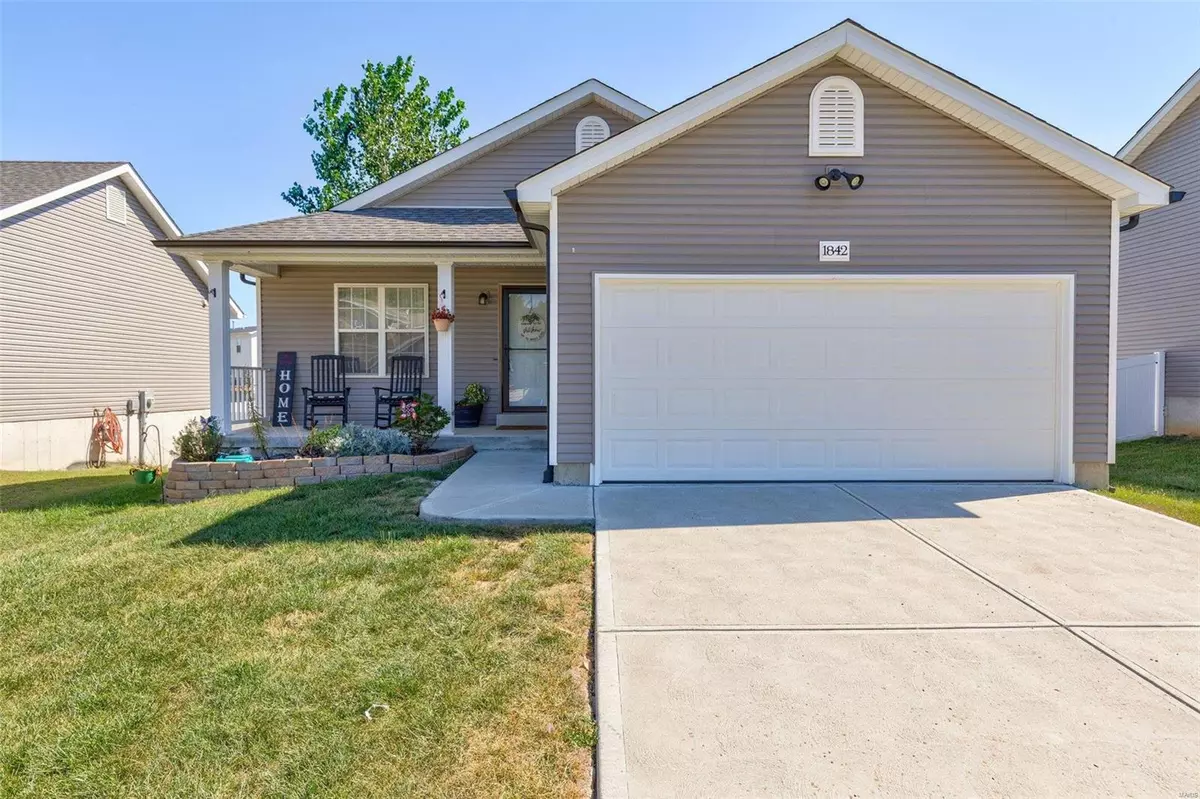Pevely, MO 63070,1842 Waters Edge Way