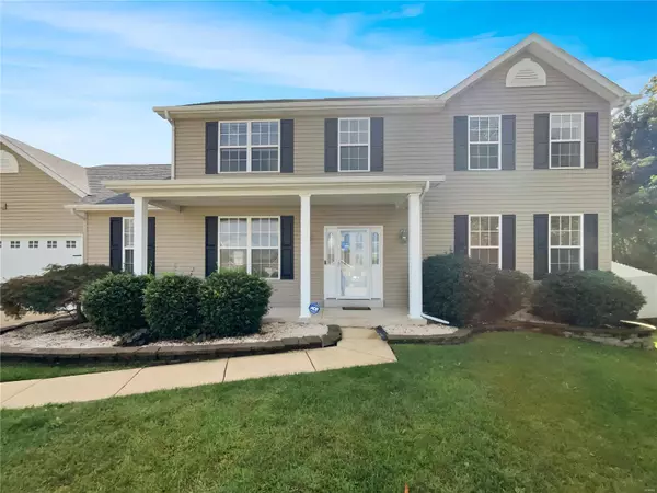 4122 Golden Wheat DR, St Charles, MO 63304