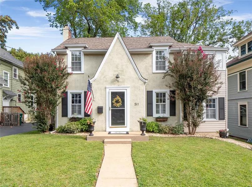 511 Newport AVE, Webster Groves, MO 63119