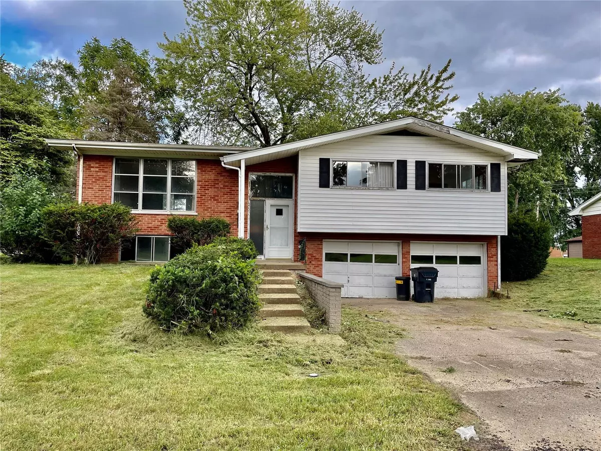 Belleville, IL 62226,10 President WAY