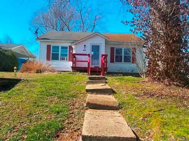 711 N Prairie ST, Bloomfield, MO 63825