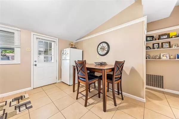 Washington, MO 63090,675 Linden LN