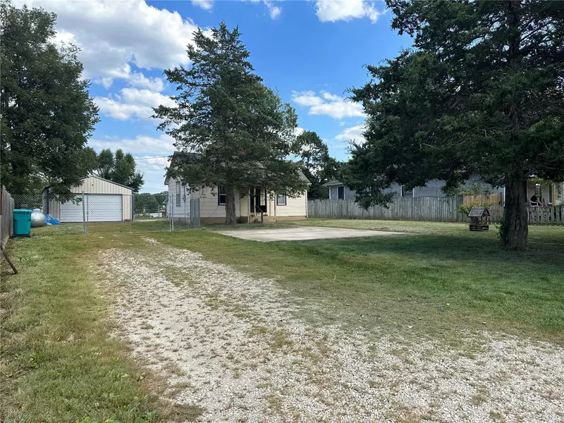 714 WALNUT ST, Gerald, MO 63037