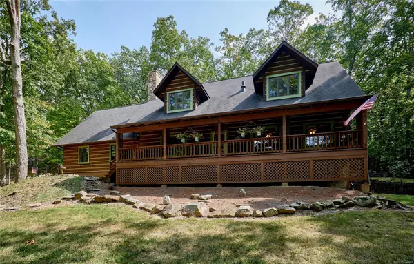 18612 Hawks Point CT,  Wildwood,  MO 63069