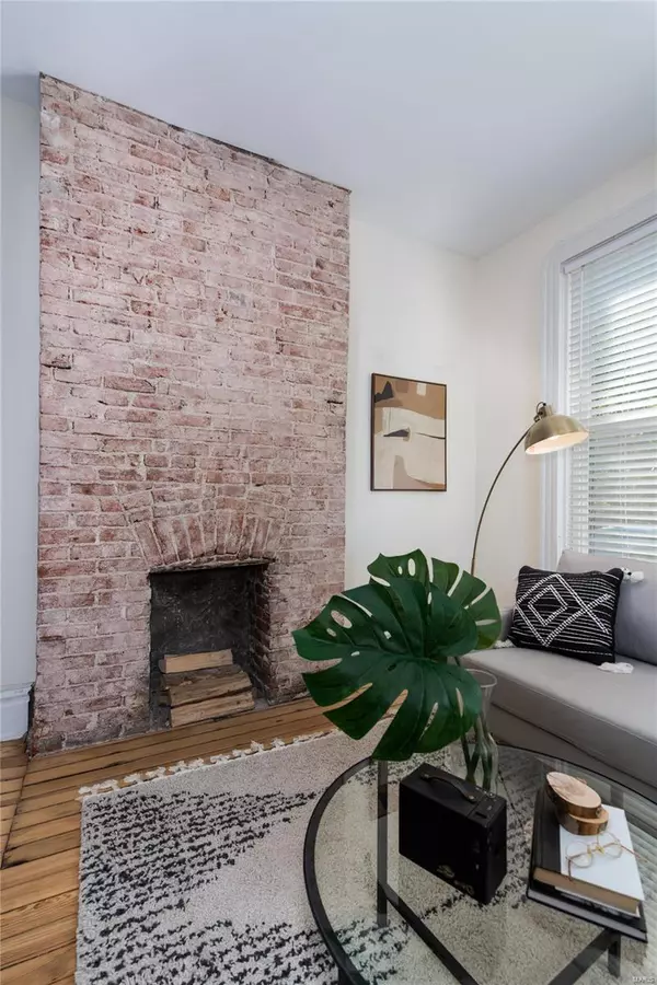 St Louis, MO 63110,4435 Arco