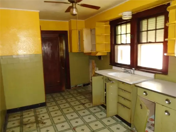 Jennings, MO 63136,2211 McLaran AVE
