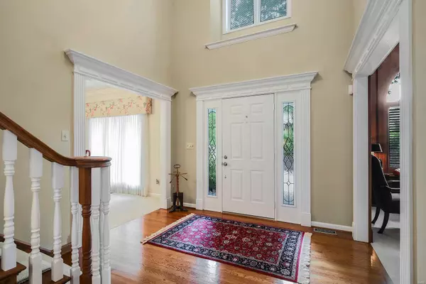 Sunset Hills, MO 63127,9816 Eagle Crest CT
