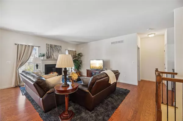 Wentzville, MO 63385,536 Crystal Stream DR