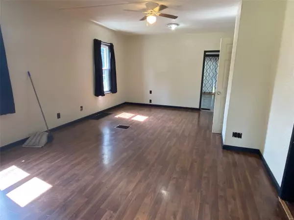 145 Voight PL, Mitchell, IL 62040