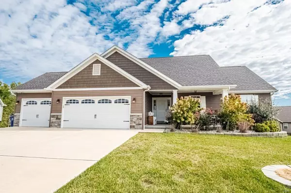 231 Box Car DR, Troy, MO 63379