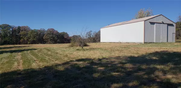 Bunker, MO 63629,18320 Highway 72