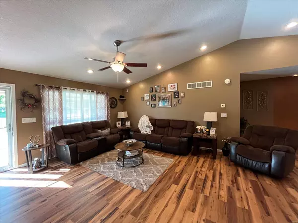 Hannibal, MO 63401,8850 Highway W