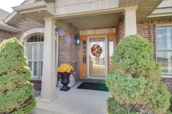 Hamel, IL 62046,413 Cook AVE