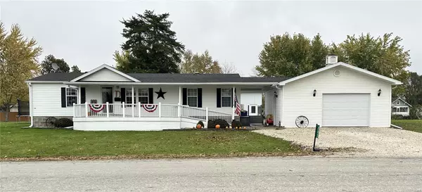 Shelbyville, MO 63469,303 N Washington ST